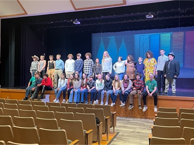 8th Grade Play Cast & Crew